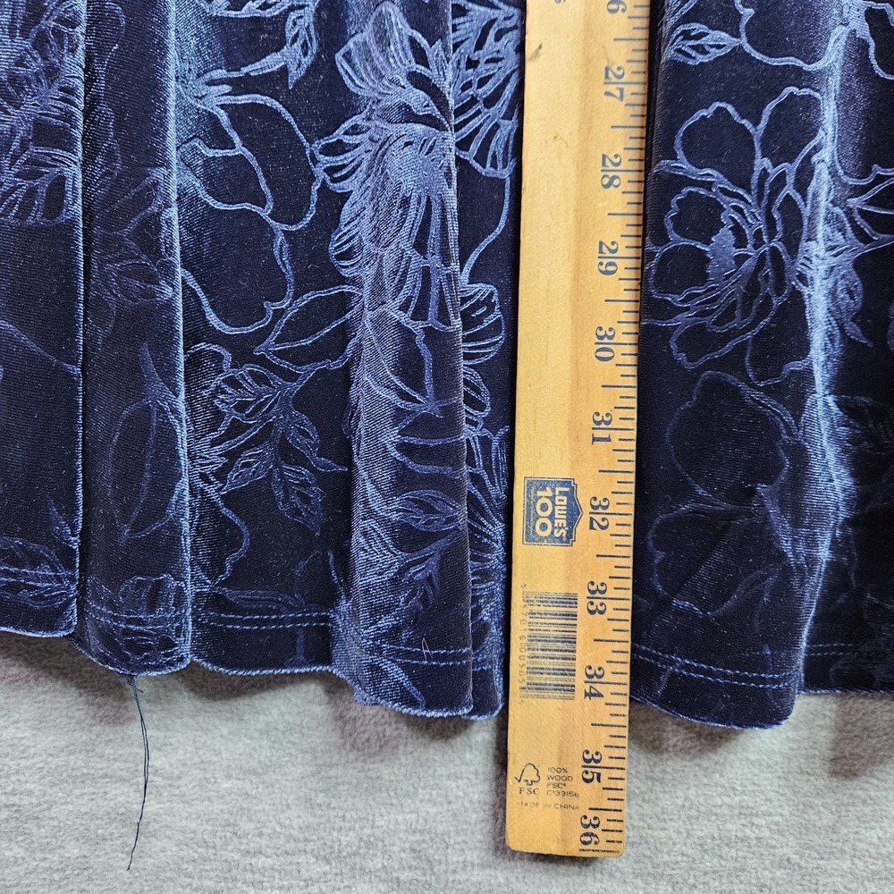 Torrid Dress 2X At The Knee Velvet Floral Sweetheart Neck Peplum Fit Flare NWT - Picture 5 of 12